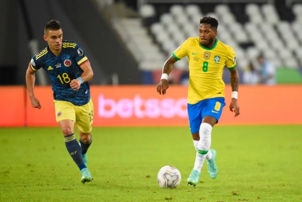 Brasil x por Paulo Souza