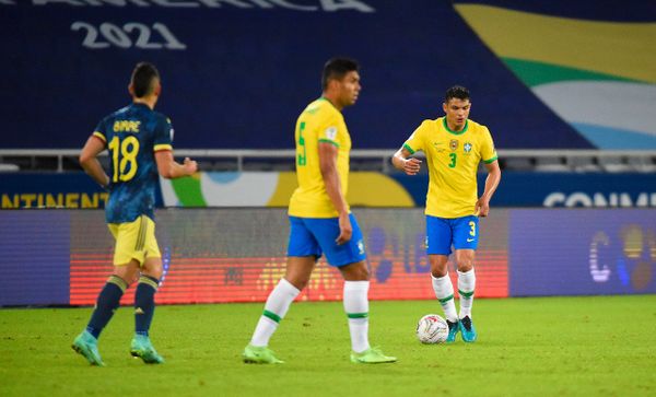 Brasil x por Paulo Souza