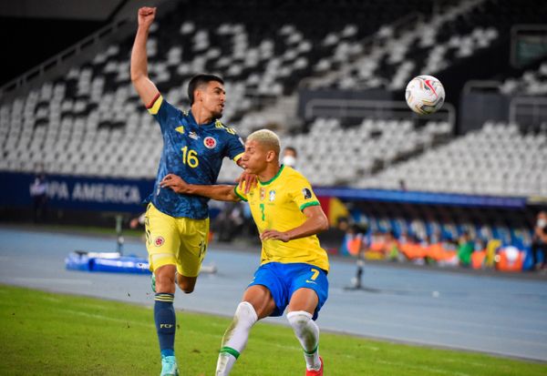 Brasil x por Paulo Souza