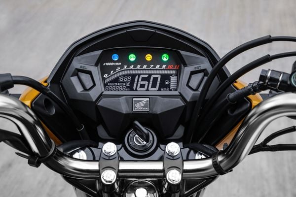 O sistema de alimentação por injeção eletrônica PGM-FI incorpora a tecnologia FlexOne por Honda/Divulgação