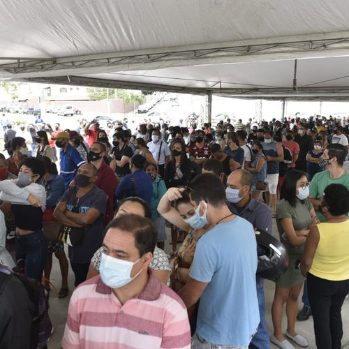 Cariacica realiza mutirão de vacinação contra a Covid-19 no Kleber Andrade