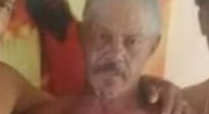 Sebastião Fernandes Alves de Oliveira, 62 anos, saiu de casa para pescar e não retornou. Filho fez buscas com um pequeno barco e achou o pai morto apoiado na embarcação