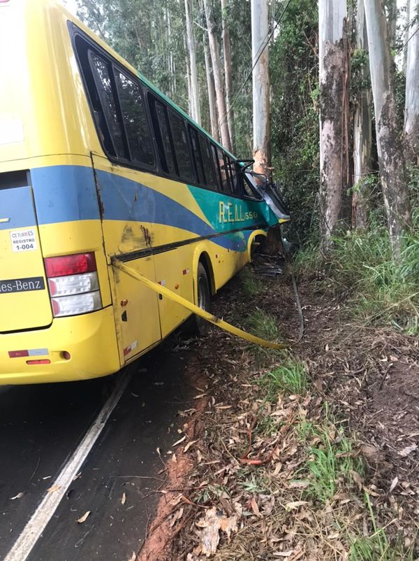 O acidente aconteceu na manhã desta quinta-feira (24)