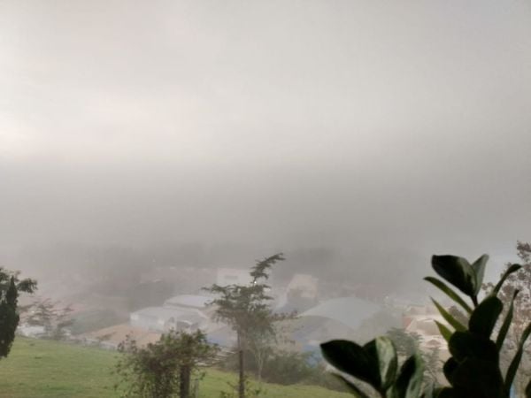 Frio transforma paisagem em Guaçuí, no Sul do Espírito Santo