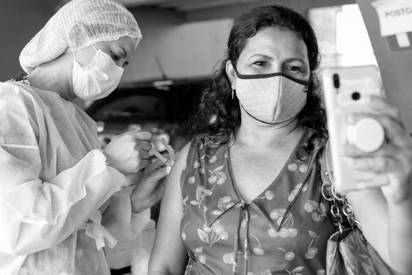 No Brasil, 600 mil pessoas não retornaram para a dose de reforço da AstraZeneca