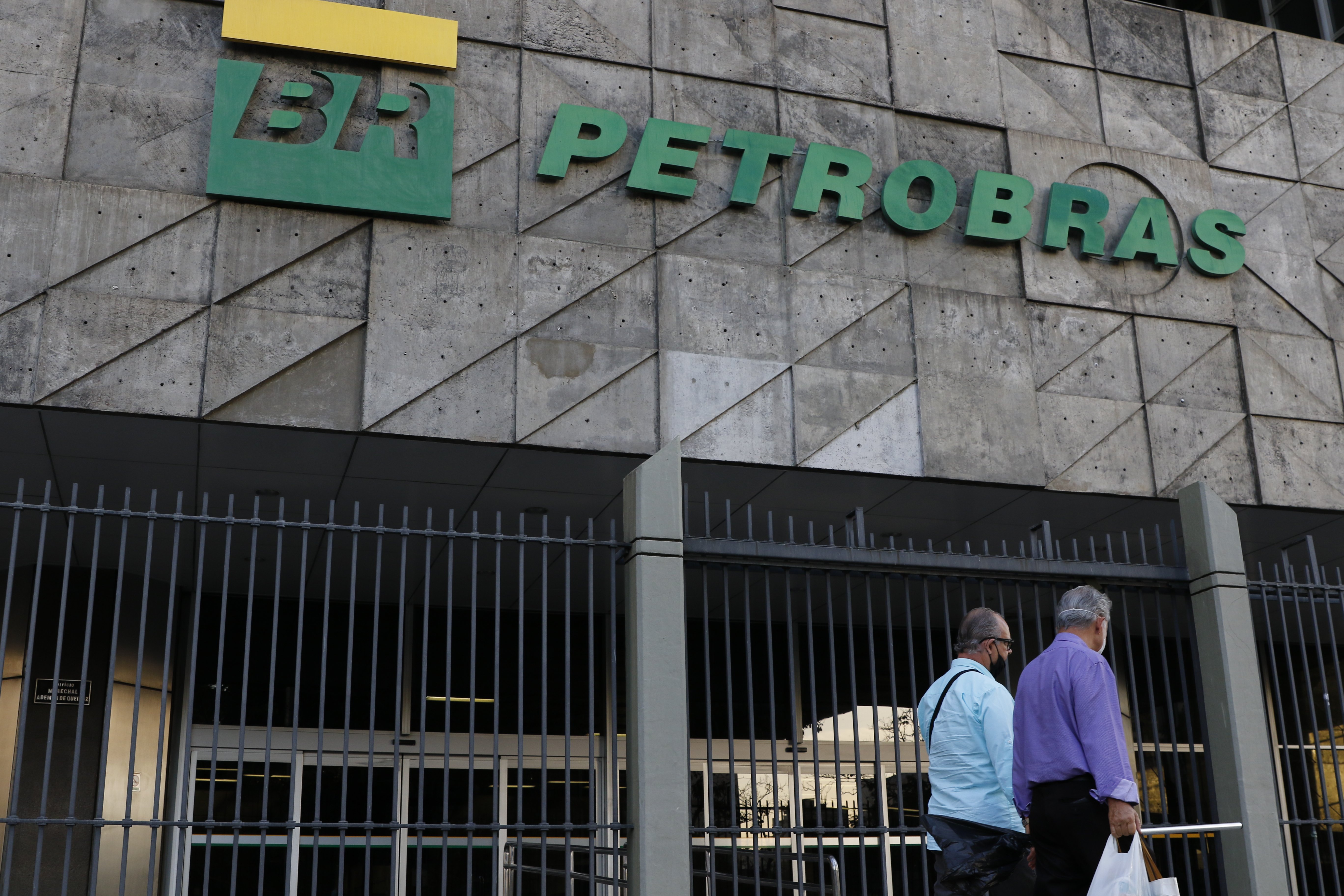 A Gazeta | Petrobras abre Programa Jovem Aprendiz com 49 vagas no ES