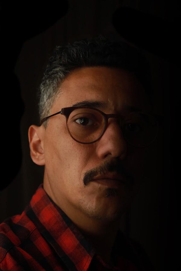 O artista Leonardo Lima