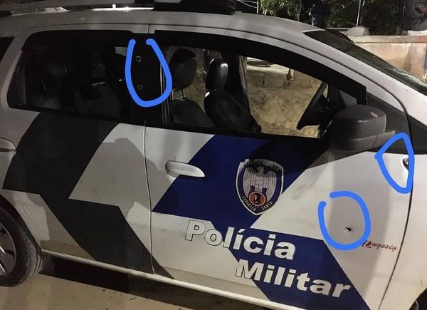 Viatura da PM é atingida por disparos em Jaguaré