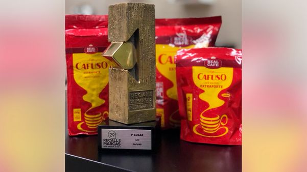 O Cafuso Tradicional e o Cafuso Extra Forte foram eleitos pelo Centro de Preparação de Café do Sindicafé/SP o 3º e 4º melhores cafés solúveis do Brasil