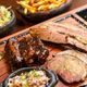 Imagem - Novas casas de carne no ES servem de espetinho a churrasco texano