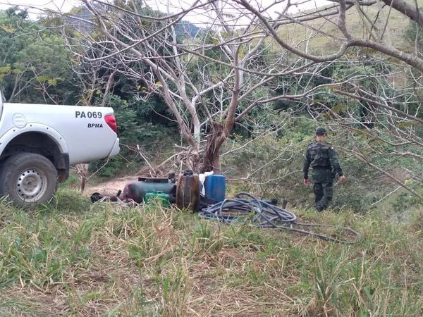 Uma pessoa é presa por extração ilegal de ouro no Rio Itapemirim por Polícia Militar Ambiental