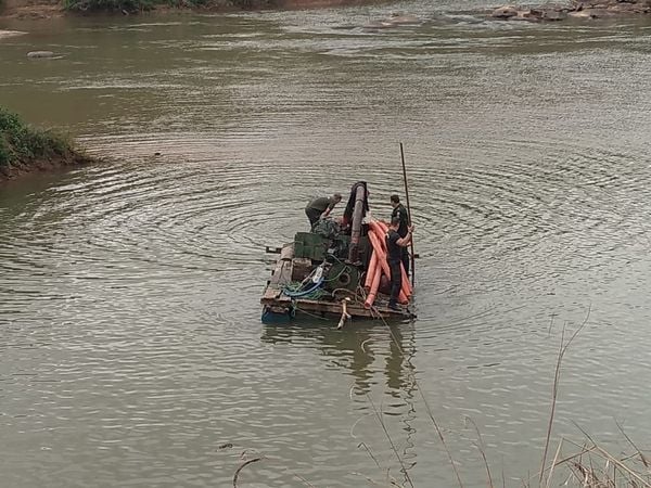 Uma pessoa é presa por extração ilegal de ouro no Rio Itapemirim por Polícia Militar Ambiental