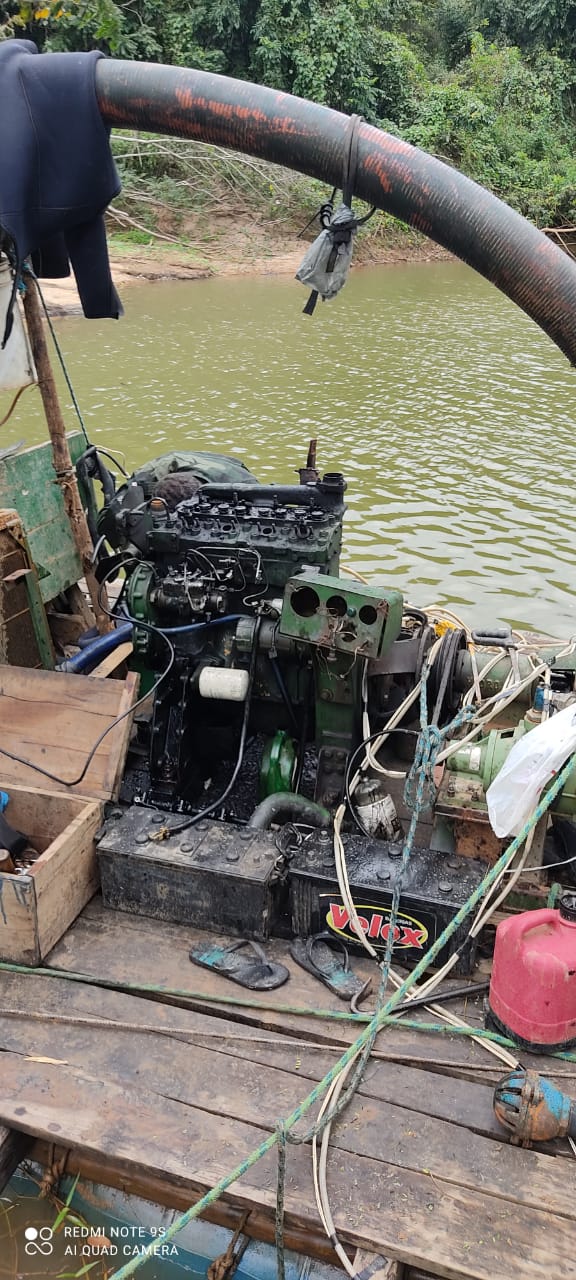 Não tem comprovação que há ouro no local. A autuação foi feita pela Polícia Militar Ambiental na localidade de Santa Maria do Norte, que fica na divisa entre os municípios de Jerônimo Monteiro e Cachoeiro de Itapemirim