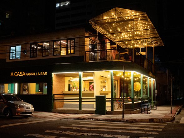 Restaurante fica em esquina entre as ruas 15 de novembro e Inácio Higino  por Taynna Camargo