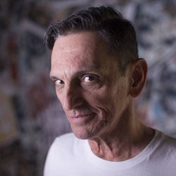 O cantor Paulo Miklos