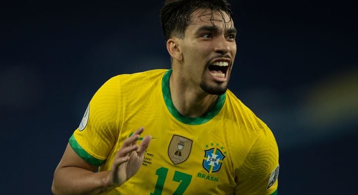 Mais um jogador frequente nas convocações da Seleção Brasileira em ano de Copa do Mundo agita o mercado da bola internacional