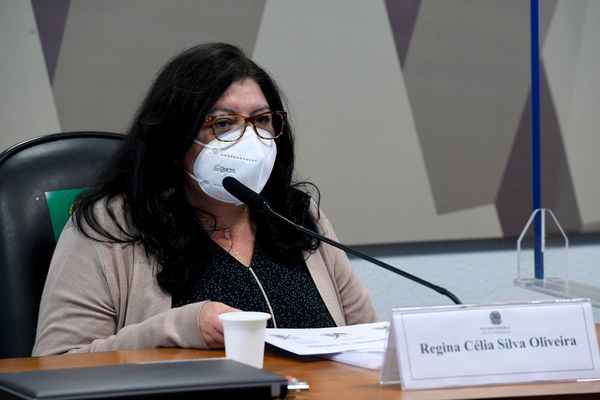 A servidora e fiscal de contratos do Ministério da Saúde, Regina Célia Silva Oliveira afirmou ao relator da CPI da Pandemia desconhecer contratos com a empresa Global, por não serem de sua área