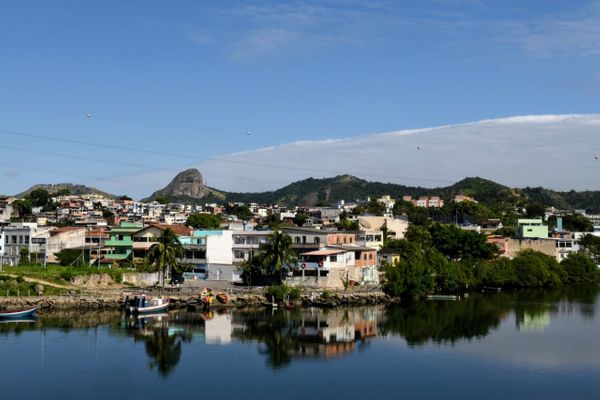 Nuvem gigante chama atenção no céu da Grande Vitória por Carlos Alberto Silva