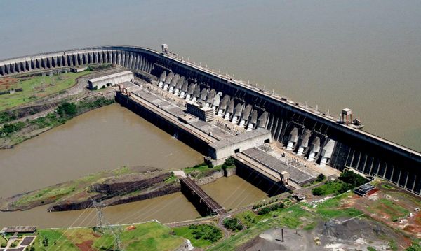 Usina hidrelétrica de Itaipu: nos últimos 30 anos, reconfiguração desta matriz energética foi desprezada