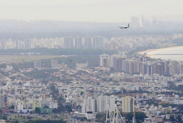 Vista da Pedra dos Olhos em Tabuazeiro, Vitória por Bernardo Coutinho