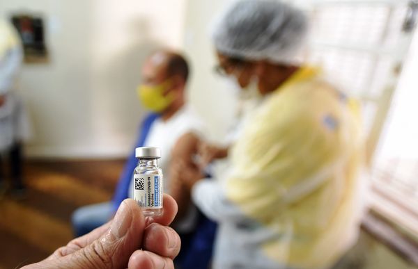 Prefeituras têm registrado casos de pessoas que recusam certas marcas de vacina