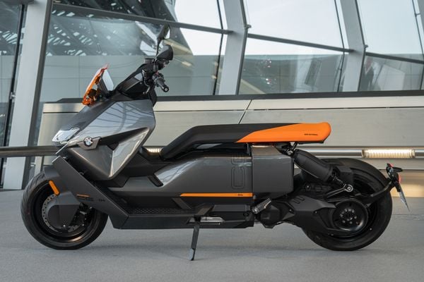 Nova scooter elétrica CE 04