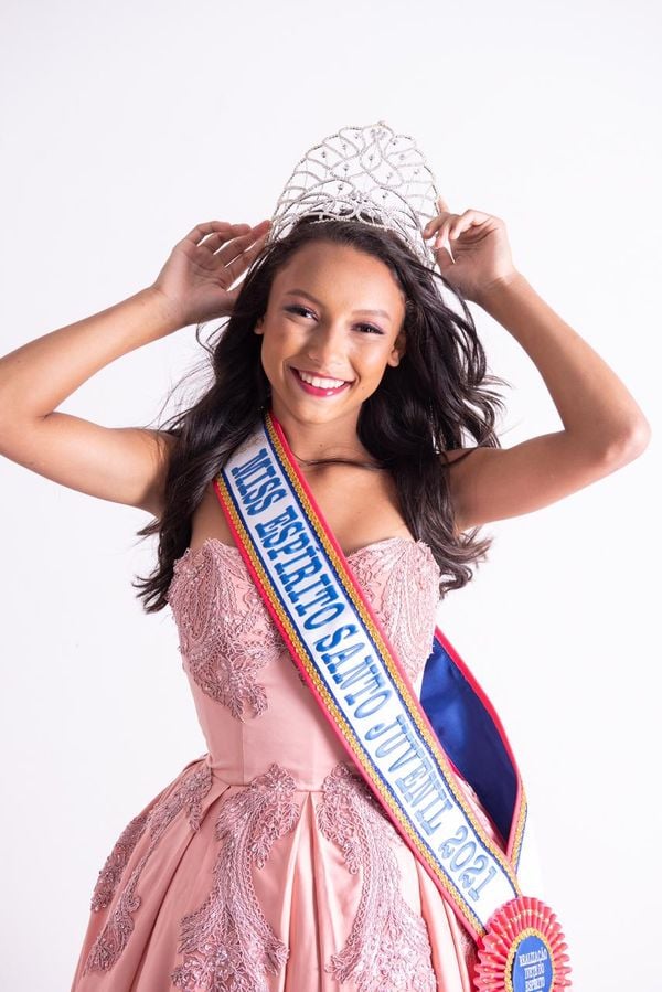 A Miss Espírito Santo Juvenil 2021, Isabela Oliveira, de 13 anos