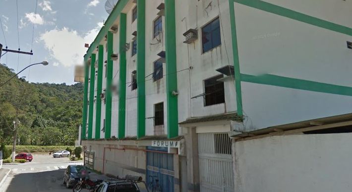 Silvana de Freitas Padilha Brito conseguiu um habeas corpus nesta quarta-feira (21). Ela foi condenada a 18 anos de prisão nesta semana por homicídio triplamente qualificado de Claudiele Effgen em 2013