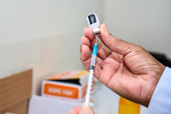Vacina contra Covid-19 em Linhares 