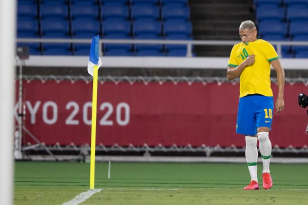 Richarlison foi o protagonista da estreia no Japão por Lucas Figueiredo/CBF