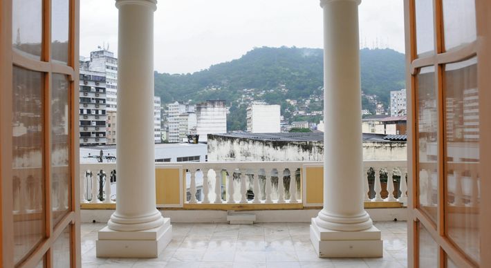 Carlos Alberto Silva, Ricardo Medeiros, Vitor Jubini e Fernando Madeira selecionaram as melhores fotos feitas por eles da sede do governo do Espírito Santo ao longo do tempo. Confira