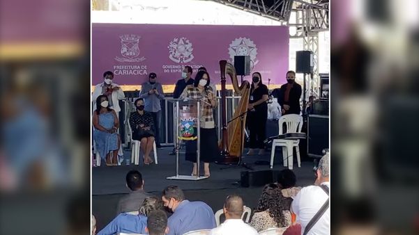 Damares Alves em evento para lançamento da Casa da Mulher Brasileira, em Cariacica