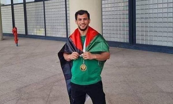O judoca argelino Fethi Nourine se recusou a enfrentar o atleta de Israel