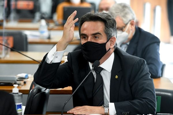Senador Ciro Nogueira (PP-PI), em sessão da CPI da Covid