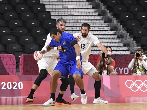 Brasil e França pela segunda rodada do handebol masculino nas Olimpíadas por Vitor Jubini