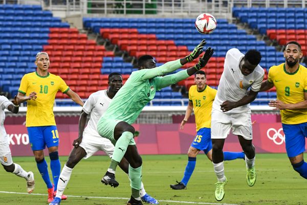 Brasil e Costa do Marfim, pela segunda rodada do futebol masculino por Vitor Jubini