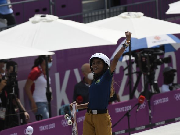 Rayssa Leal comemora conquista resultado na Olimpíada de Tóquio por Vitor Jubini