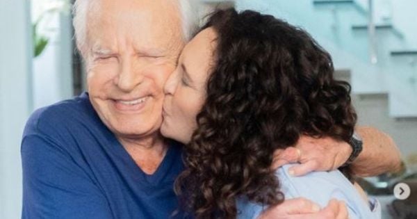 O jornalista Cid Moreira e a esposa, Fátima Sampaio