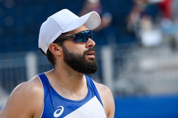 A dupla de vôlei de praia brasileira, Bruno Schmdt e Evandro vencem os marroquinos Abicha e Elgraoui em Shiozake Park, Tóquio