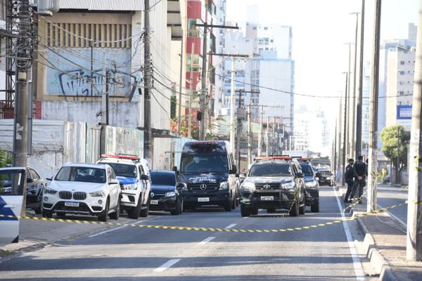 Ocorrência policial interdita o trânsito em Itaparica por Carlos Alberto Silva