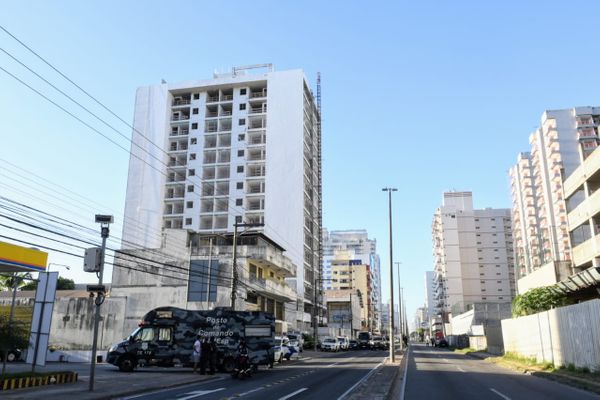 Ocorrência policial interdita o trânsito em Itaparica por Carlos Alberto Silva