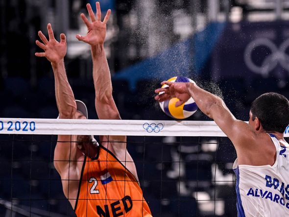 Alison e Álvaro vencem dupla holandesa e avançam nas Olimpíadas de Tóquio por Vitor Jubini