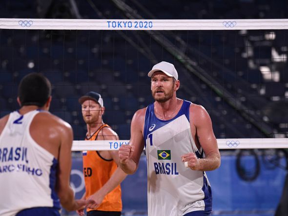 Alison e Álvaro vencem dupla holandesa e avançam nas Olimpíadas de Tóquio por Vitor Jubini