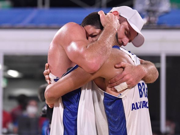 Alison e Álvaro vencem dupla holandesa e avançam nas Olimpíadas de Tóquio por Vitor Jubini