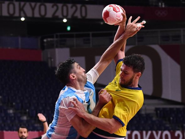 Brasil vence a primeira no handebol masculino em Tóquio por Vitor Jubini