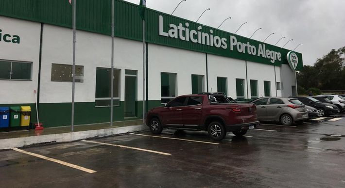 Atualmente a indústria, instalada em Rio Novo do Sul, só produz leite UHT (longa vida), mas estuda abrir, ainda em 2021, a produção de queijo