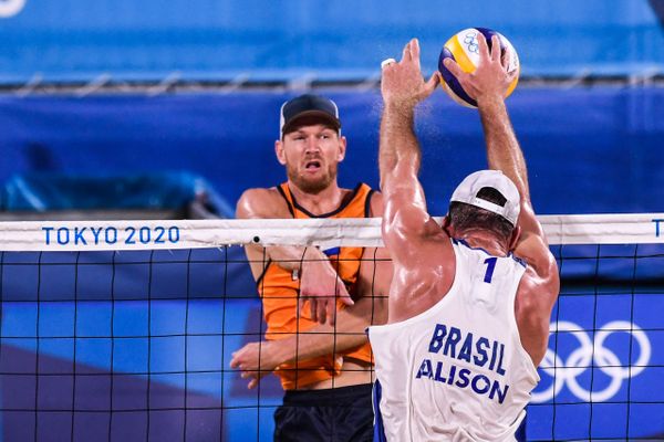 Alison e Álvaro fecharam primeira fase com 2 a 0 sobre holandeses por Vitor Jubini