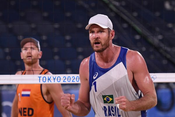 Alison e Álvaro vencem dupla holandesa e avançam nas Olimpíadas de Tóquio por Vitor Jubini