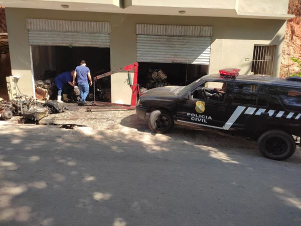 Polícia encontra local usado para desmanche de veículos em Cachoeiro