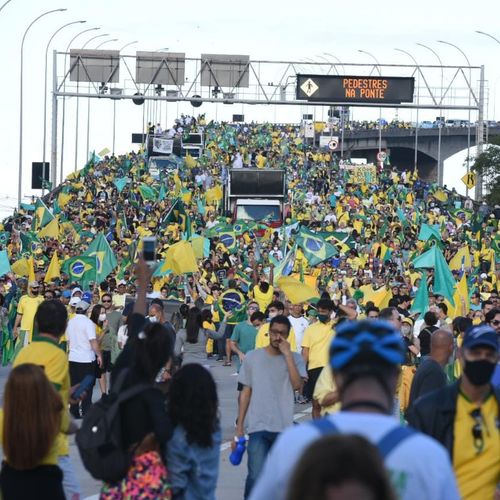 Mobilização aconteceu também em outras cidades do país. No Estado, acabou por volta das 18 horas. Após ficar interditada, Terceira Ponte foi liberada e circulação de carros entre Vitória e Vila Velha foi normalizada